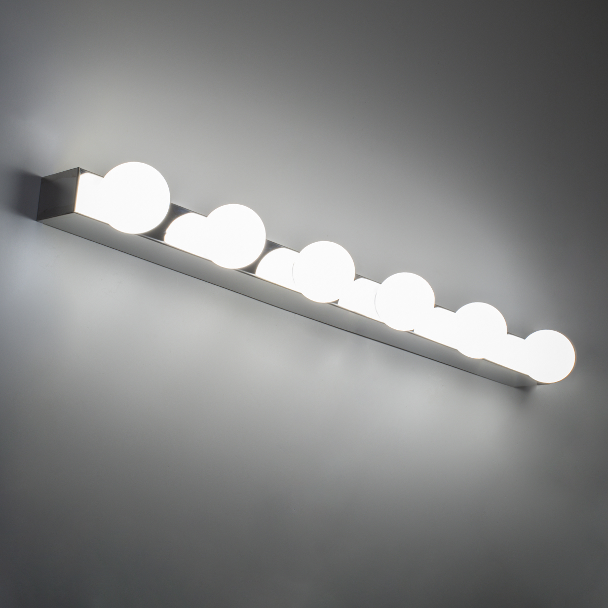 LEDTM® BELLA 60453 Μοντέρνο Φωτιστικό Τοίχου - Απλίκα Καθρέπτη Μπάνιου LED 18W 2052lm 300° AC 220-240V IP44 Φυσικό Λευκό 4500K - Bridgelux COB Chip & TÜV SÜD Driver - Ασημί & Λευκό - Μ70 x Π11 x Υ6cm - 3 Χρόνια Εγγύηση - Image 10