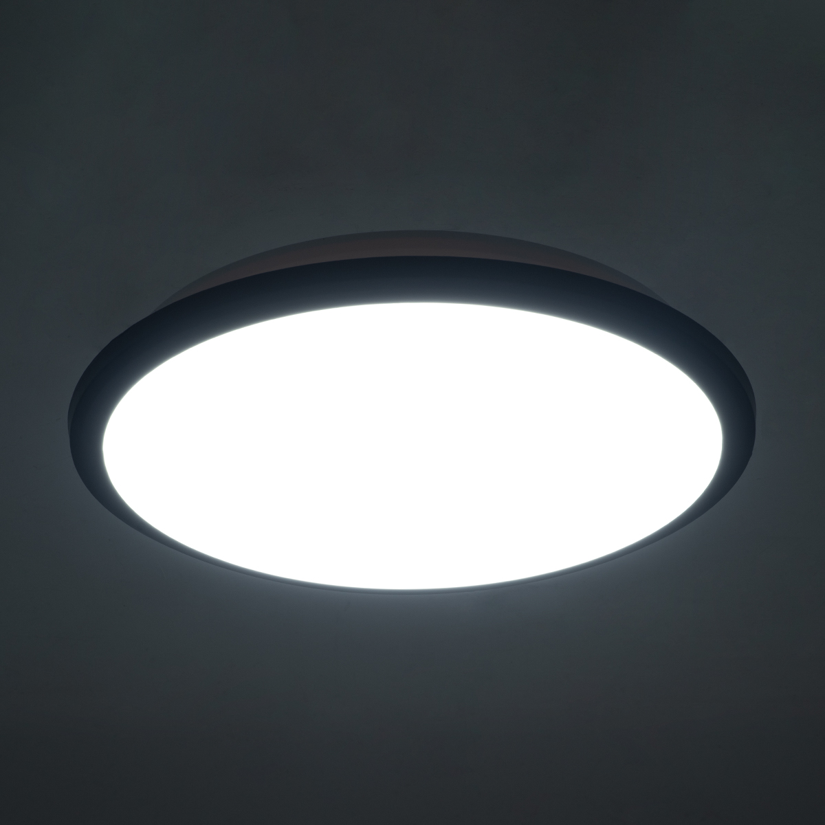 LEDTM® TUFFIN 60996 Φωτιστικό Πλαφονιέρα Οροφής LED 24W 2760lm 120° AC 220-240V Αδιάβροχο IP54 Ψυχρό Λευκό 6000K - Lumileds SMD Chip - Μαύρο Ματ & Λευκό Γαλακτερό - Μ30 x Π30 x Υ6.5cm - 3 Χρόνια Εγγύηση - Image 9