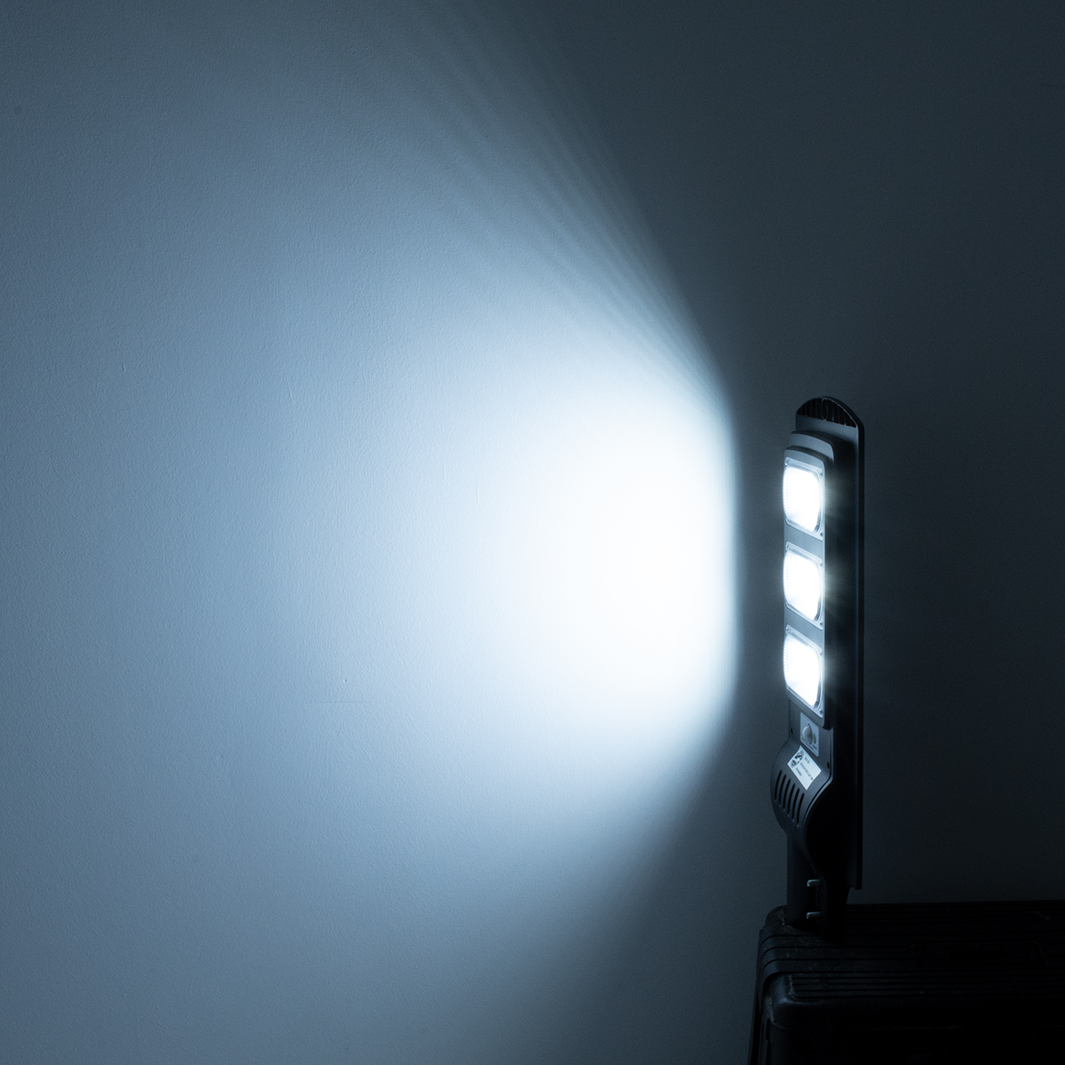 LEDTM® 71552 Αυτόνομο Ηλιακό Φωτιστικό Δρόμου Street Light LED SMD 150W 12000lm με Ενσωματωμένη Μπαταρία Li-ion 9000mAh - Φωτοβολταϊκό Πάνελ με Αισθητήρα Ημέρας-Νύχτας PIR Αισθητήρα Κίνησης Αδιάβροχο IP65 Ψυχρό Λευκό 6000K - Image 12