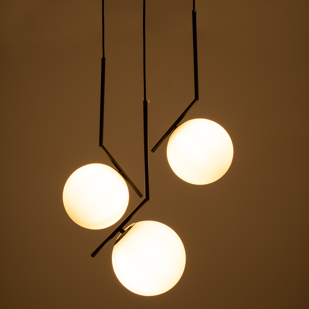 LEDTM® MONROE 00952 Μοντέρνο Κρεμαστό Φωτιστικό Οροφής με Ντουί 3 x E27 AC 220-240V IP20 - Μαύρο & Λευκό - Μ60 x Π60 x Υ50cm - Image 3