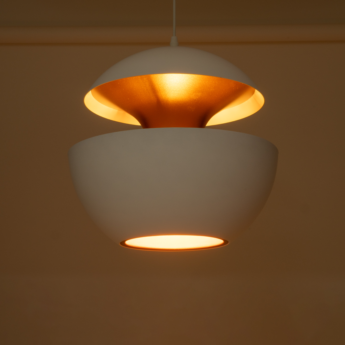LEDTM® SEVILLE 01268 Μοντέρνο Κρεμαστό Φωτιστικό Οροφής με Ντουί 1 x E27 AC 220-240V IP20 - Λευκό & Χρυσό - Μ35 x Π35 x Υ35cm - Image 3