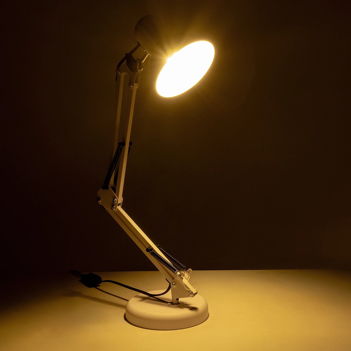 LEDTM® DESK 01539 Μοντέρνο Επιτραπέζιο Φωτιστικό Πορτατίφ με Ντουί 1 x E27 AC 220-240V IP20 - Λευκό - Μ15 x Π15 x Υ67cm - Image 3