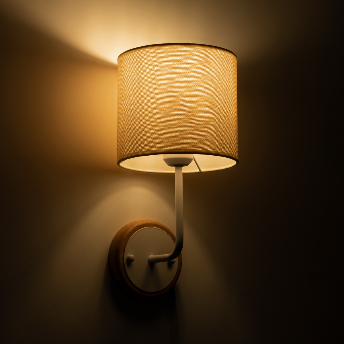 LEDTM® MANU 02044 Μοντέρνο Φωτιστικό Τοίχου - Απλίκα με Ντουί 1 x E27 AC 220-240V IP20 - Λευκό & Μπεζ - Μ18 x Π20 x Υ37cm - Image 3