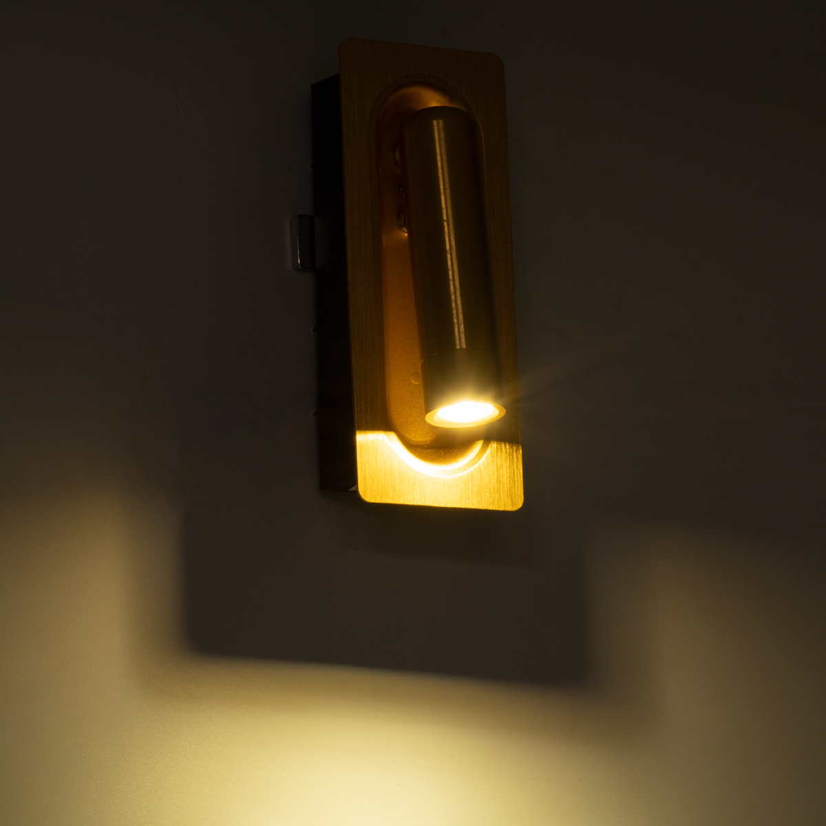 LEDTM® MANHATTAN 61100 Μοντέρνο Φωτιστικό Τοίχου - Απλίκα Ξενοδοχείου Reading Light LED 3W 405lm 36° AC 220-240V IP20 Φυσικό Λευκό 4500K - Bridgelux COB Chip & TÜV SÜD Driver - Χρυσό Βούρτσας - Μ7 x Π7 x Υ17cm - 3 Χρόνια Εγγύηση - Image 10