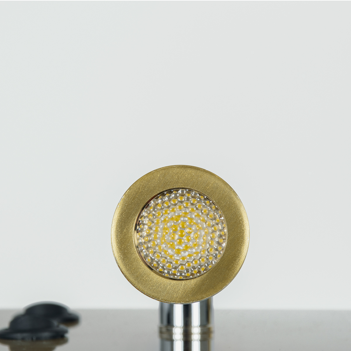 LEDTM® PALADIN 61358 Μοντέρνο Φωτιστικό Τοίχου - Απλίκα Ξενοδοχείου Reading Light με Φορτιστή USB 3A & Wireless 20W LED 6W 720lm 36° & 360° AC 220-240V IP20 Φυσικό Λευκό 4500K - Bridgelux COB Chip & TÜV SÜD Driver - Χρυσό Βούρτσας - Μ30 x Π11 x Υ12cm - 3 Χρόνια Εγγύηση - Image 11