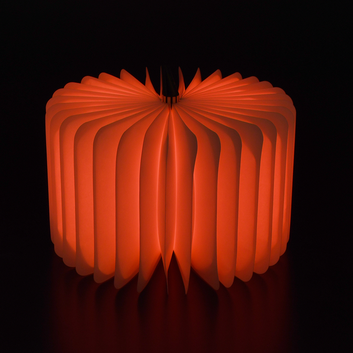 LEDTM® BOOKDECO 79636 Μοντέρνο Επιτραπέζιο Φωτιστικό Πορτατίφ LED 4W 250lm 180° DC 5V με USB 2.0 & Επαναφορτιζόμενη Μπαταρία Li-ion 3.2V 1000mAh IP20 Πολύχρωμο RGB - Μπεζ - Μ21.5 x Π16.5 x Υ2.2cm - 2 Χρόνια Εγγύηση - Image 3