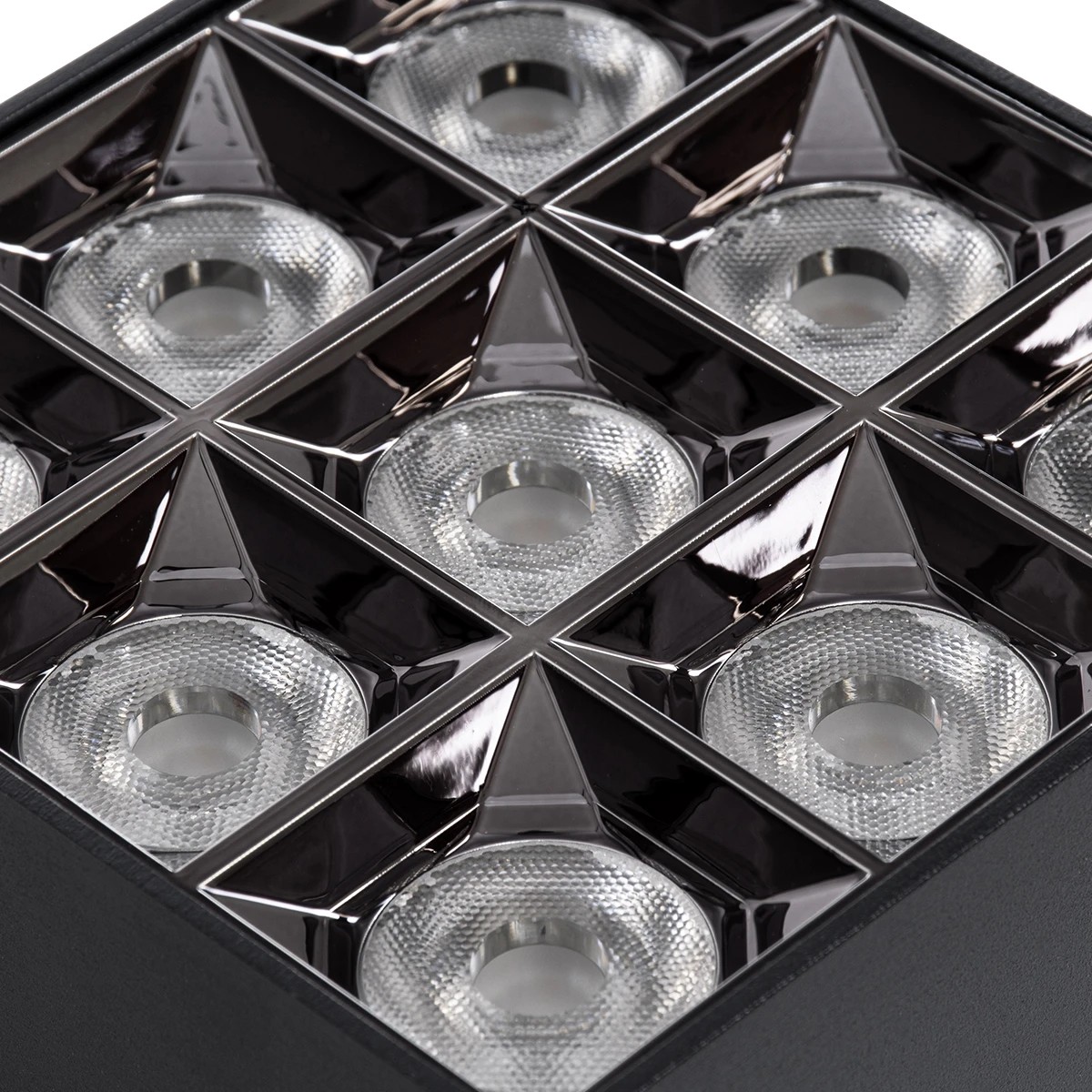 kelvo® LUMINAR KLV-101-0341 Φωτιστικό Downlight Σποτ LED 30W 4200lm 36° AC 220-240V IP20 Φυσικό Λευκό 4500K - Osram SMD Chip & TÜV SÜD Driver - Μαύρο Ματ - Μ12 x Π12 x Υ6.6cm - 5 Χρόνια Εγγύηση - Image 4